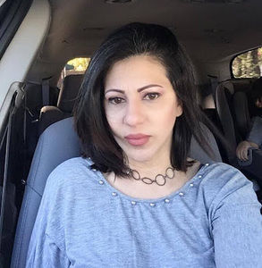 Meet your Posher, Angela